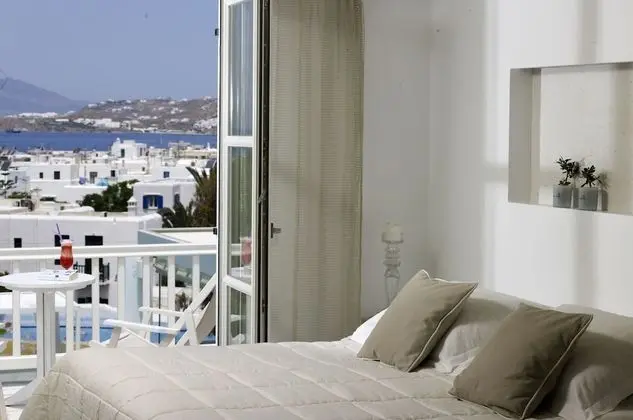 Superior Tek Büyük Yataklı Oda, Deniz Manzaralı (First Floor)
