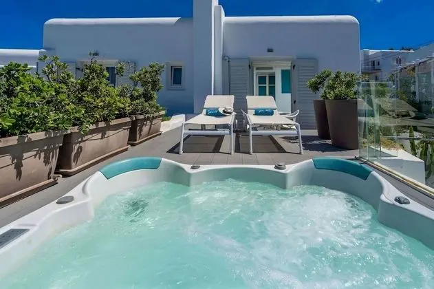 Superior Tek Büyük Yataklı Oda, Deniz Manzaralı (mini spa)