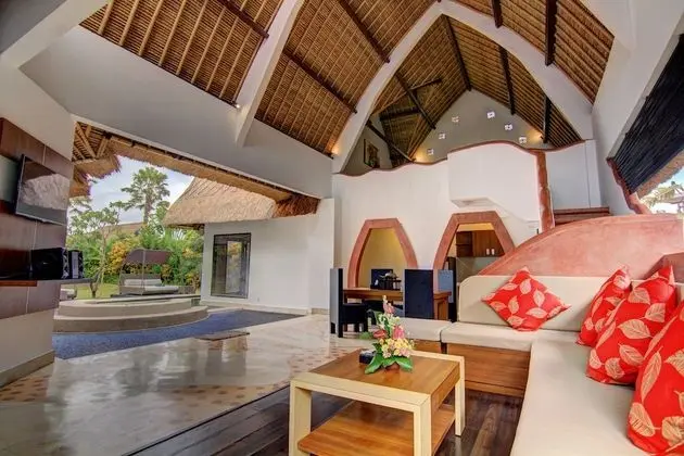 Executive Villa (2BR)