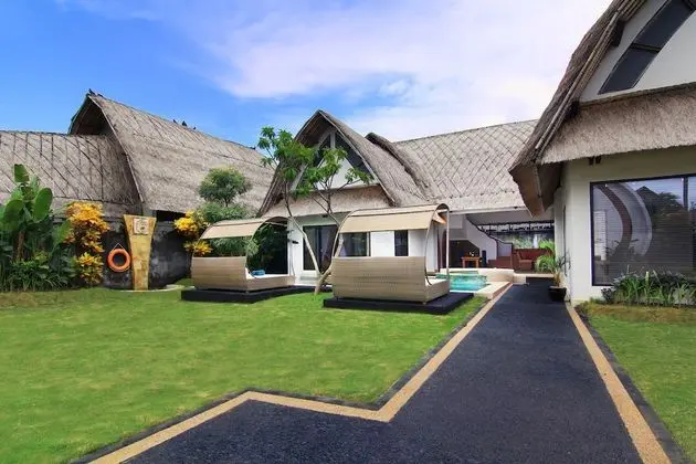 Executive Villa (2BR)