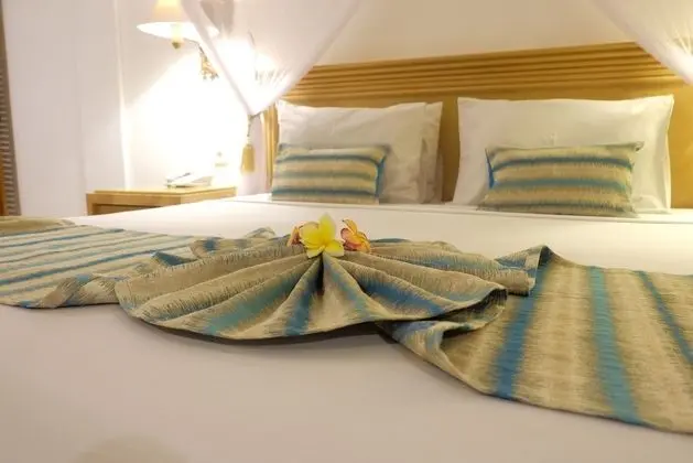 Junior Oda, 1 Yatak Odası, Bahçe Manzaralı (Junior Suite Room Bungalow)