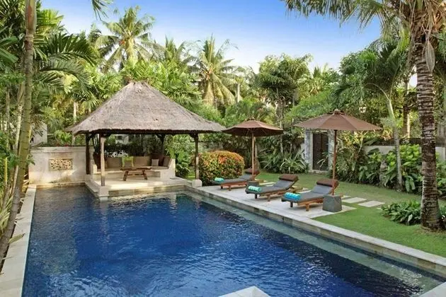 Villa, 4 Yatak Odası, Kişiye Özel Havuzlu