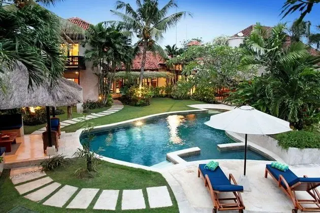 Villa, 5 Yatak Odası, Kişiye Özel Havuzlu