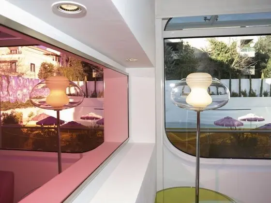 Bungalov, Havuz Kenarı