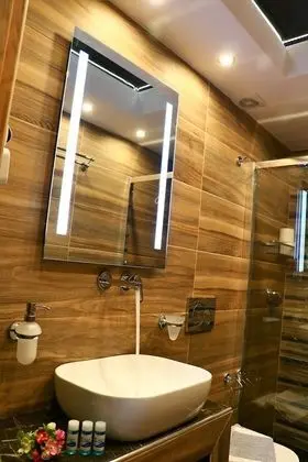 Deluxe Üç Kişilik Oda