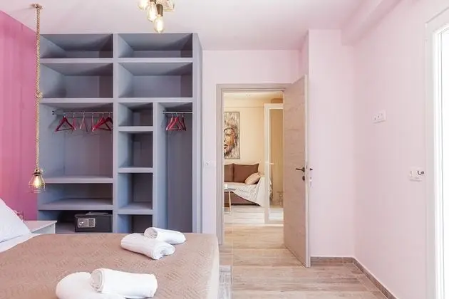 Semiso Beach Suites - Apartment 1