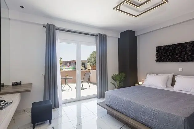 Semiso Beach Suites - Apartment 2