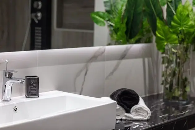 Semiso Beach Suites - Apartment 3