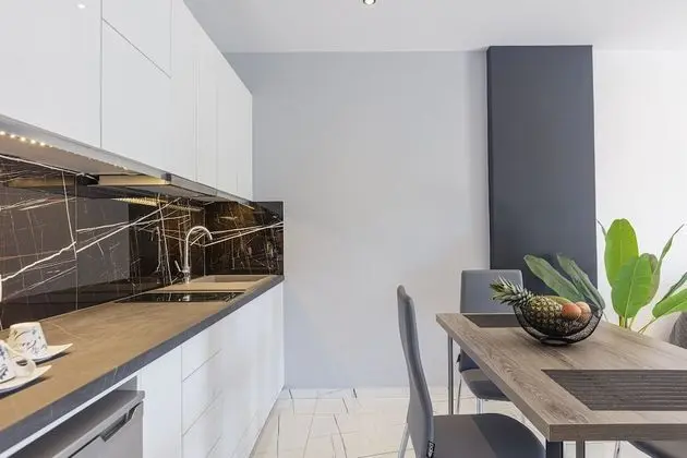 Semiso Beach Suites - Apartment 3