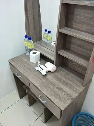 Tek Büyük Yataklı Oda, Ortak Banyo