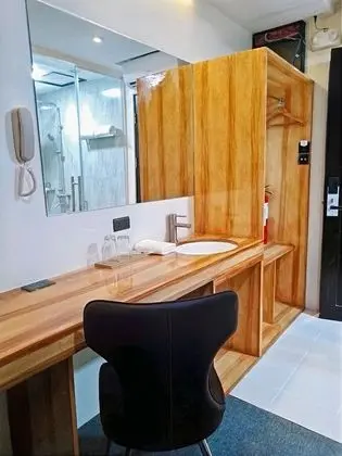 Deluxe Tek Büyük Yataklı Oda, Birden Çok Yatak, Deniz Manzaralı