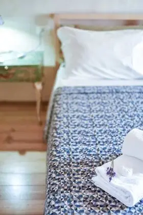 Tek Büyük Yataklı Oda, Balkon