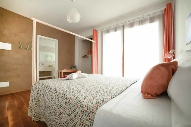 Tek Büyük Yataklı Oda, Balkon