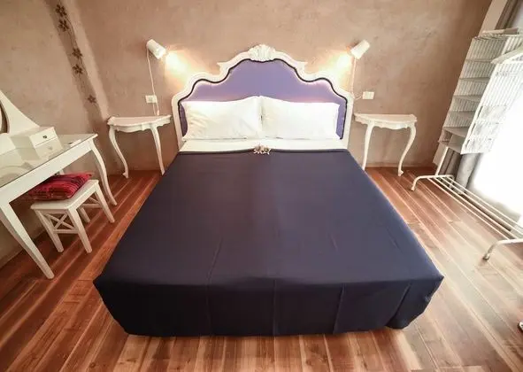 Tek Büyük Yataklı Oda, Balkon