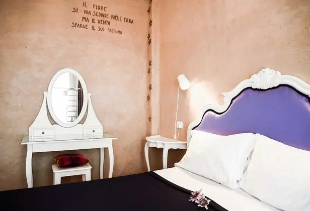 Tek Büyük Yataklı Oda, Balkon