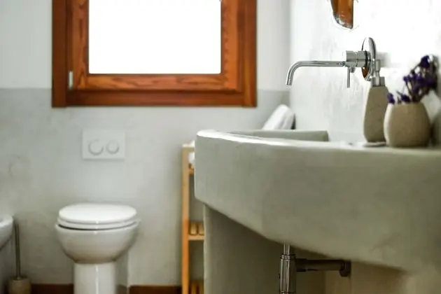 Tek Büyük Yataklı Oda, Balkon