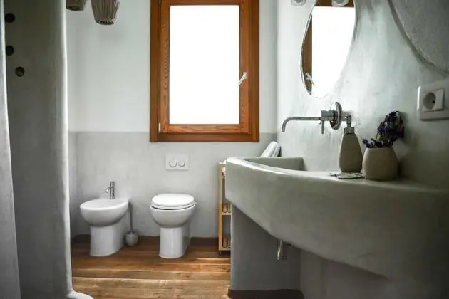 Tek Büyük Yataklı Oda, Balkon