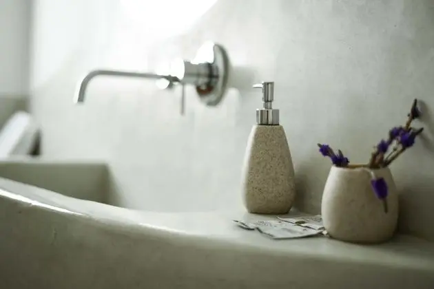 Tek Büyük Yataklı Oda, Balkon