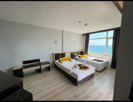 Aile Odası, Deniz Manzaralı