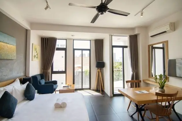 Deluxe Stüdyo, Balkon
