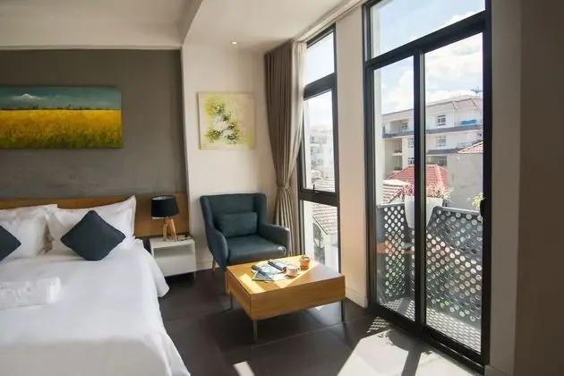 Deluxe Stüdyo, Balkon