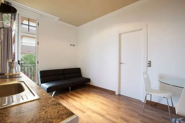 Standard Apart Daire, 1 Yatak Odası, Balkon, Kısmi Deniz Manzaralı