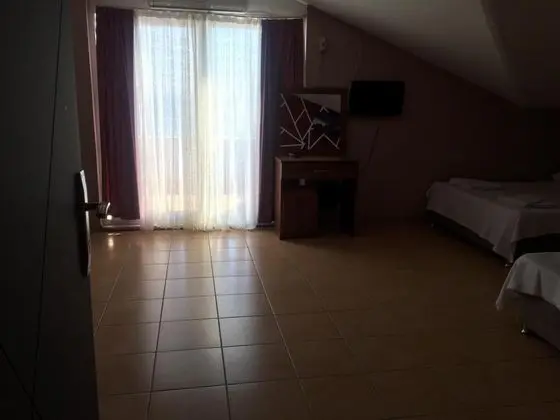 Geniş Standart Oda