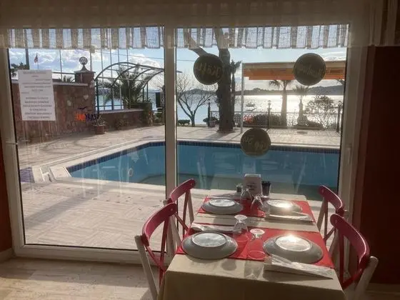 Çatı Katı Aile Odası Deniz Manzaralı Teraslı