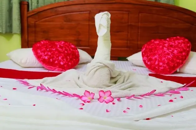 Deluxe Tek Büyük Yataklı Oda, 2 Tek Kişilik Yatak, Dağ Manzaralı