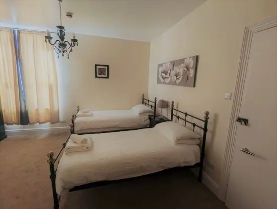 Deluxe İki Ayrı Yataklı Oda, Banyolu/Duşlu