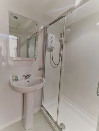 Deluxe İki Ayrı Yataklı Oda, Banyolu/Duşlu