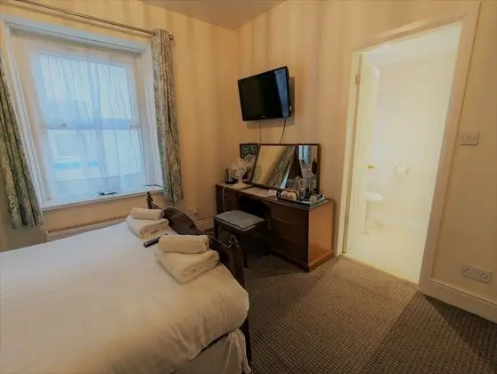 Deluxe Tek Büyük Yataklı Oda, Banyolu/Duşlu