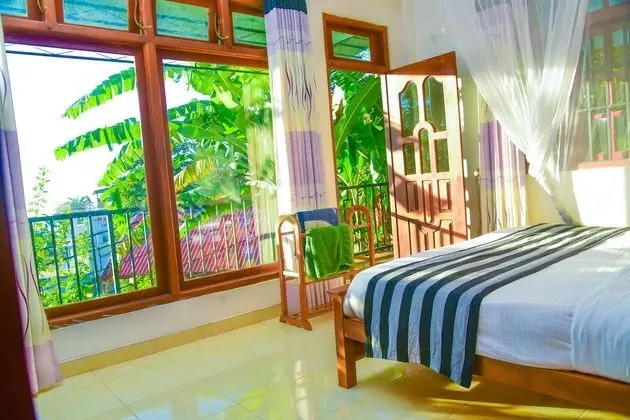 Deluxe Tek Büyük Yataklı Oda, 1 Büyük (Queen) Boy Yatak, Balkon, Tepe Manzaralı