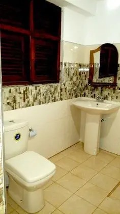Deluxe Tek Büyük Yataklı Oda, 1 Büyük (Queen) Boy Yatak, Dağ Manzaralı, Zemin Kat