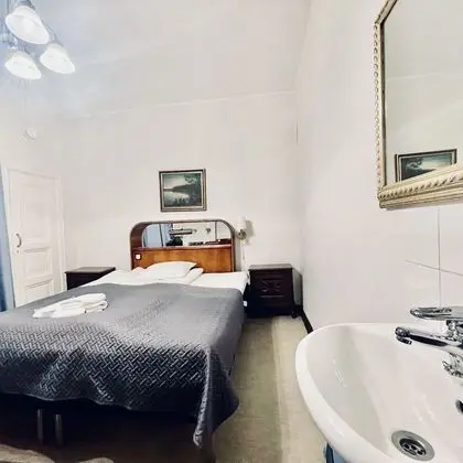 Standard Tek Büyük Yataklı Oda, Ortak Banyo