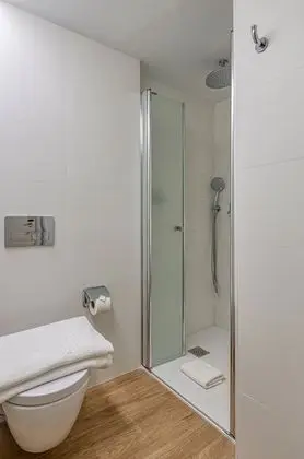 Tek Büyük Yataklı Oda, Teras (2 adults and 1 kid)