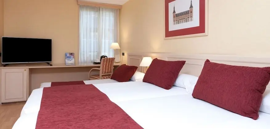 Standard Üç Kişilik Oda