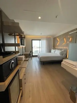 Tek Büyük Yataklı Oda