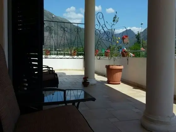 Standard Üç Kişilik Oda