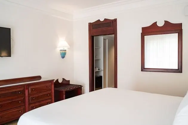 Senator Junior Suite