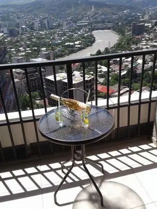 Superior Tek Büyük veya İki Ayrı Yataklı Oda, Balkon, Şehir Manzaralı