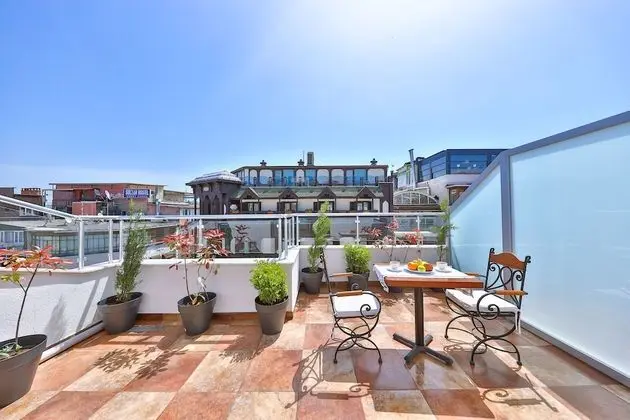 Deluxe Tek Büyük Yataklı Oda, Balkon