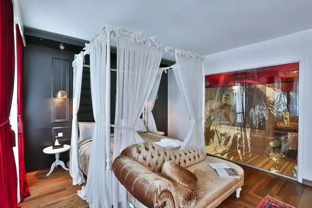 King Suite