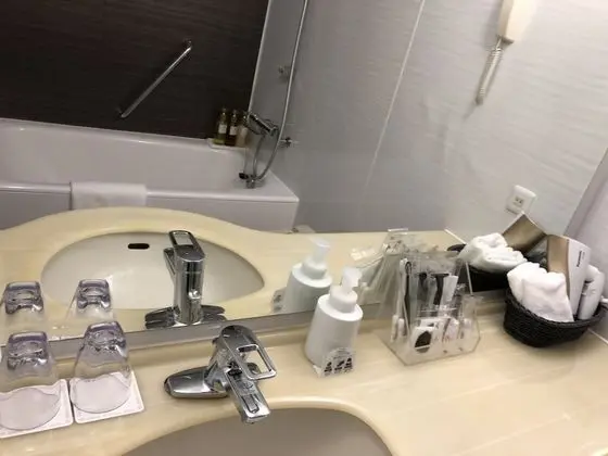 Tek Büyük Yataklı Oda, Sigara İçilmez