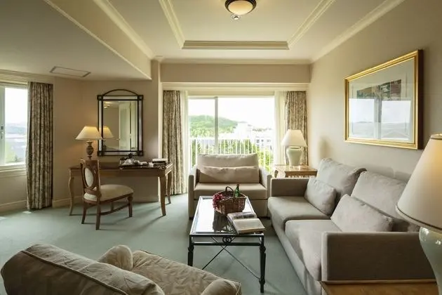 Süit, Sigara İçilmez, Bahçe Manzaralı (Family corner)