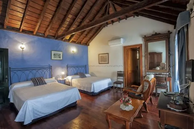 Comfort Tek Büyük Yataklı Oda