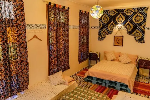 Family Tek Büyük veya İki Ayrı Yataklı Oda