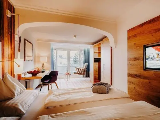 Premium Tek Büyük Yataklı Oda, Balkon, Dağ Manzaralı