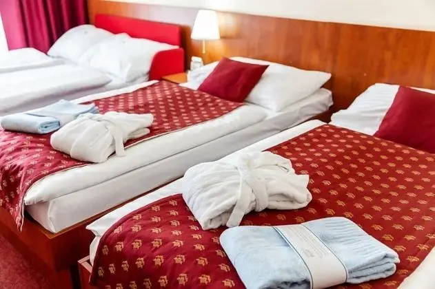 Comfort Tek Büyük Yataklı Oda