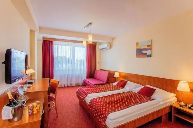 Comfort Tek Büyük Yataklı Oda